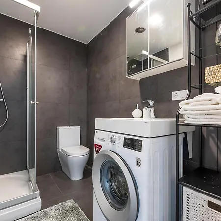 Amazing 32nd Floor Sunset View!!!!